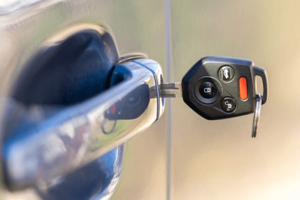 Car Key Replacement in Melbourne - Automotive Locksmith Service for Spare car key and remote key